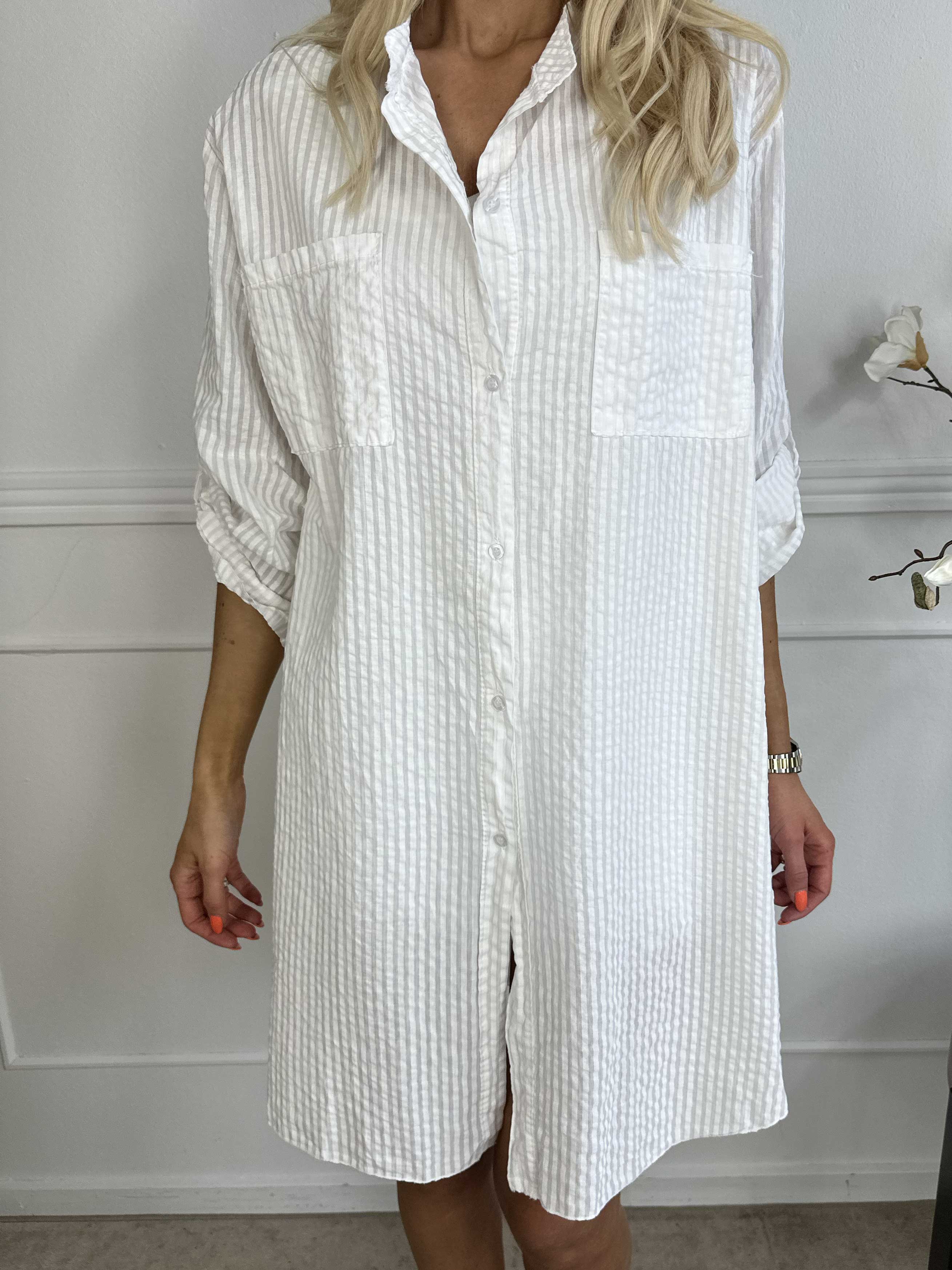 Carmina - Stribet skjorte i bomuld med lommer på brystet